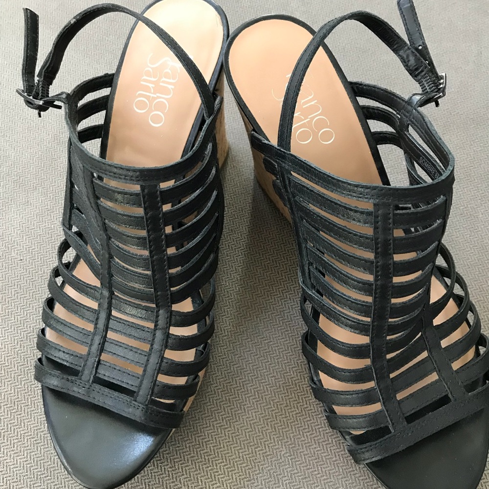 Women’s size 8 Franco Sarto wedges